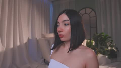 Snapshot of amyarmstrong chatting on 01-31-26, 10:41 Amy Armstrong online show from 01-31-26, 10:41