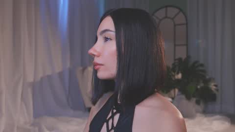 Snapshot of amyarmstrong chatting on 02-25-26, 10:19 Amy Armstrong online show from 02-25-26, 10:19