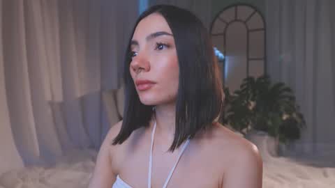 Snapshot of amyarmstrong chatting on 02-26-26, 10:20 Amy Armstrong online show from 02-26-26, 10:20