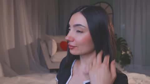 Snapshot of amyarmstrong chatting on 02-28-26, 11:28 Amy Armstrong online show from 02-28-26, 11:28