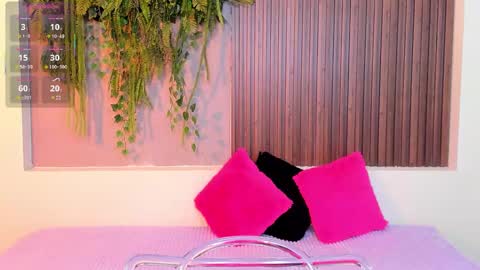 My name is AMY... Nice to meet you  thumb up me please its important online show from 10-02-25, 03:30