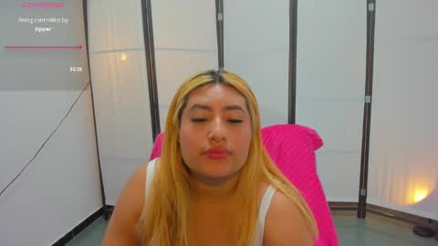 Amy Cook online show from 01-11-25, 10:40