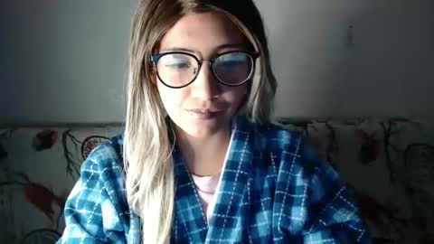 amycosplay99 online show from 12-29-24, 02:27