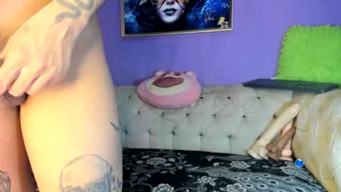 Amy Kamila online show from 12-01-25, 02:49