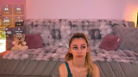 Snapshot of amykentt chatting on 06-07-26, 02:43 amykentt online show from 06-07-26, 02:43