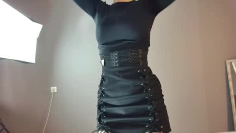 amylanee online show from 11-26-25, 08:37