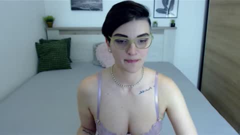 Hi there guys  My pleasure in your hands  pvt is open online show from 02-14-26, 07:43
