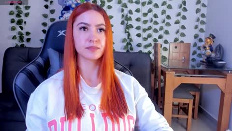 Snapshot of amypond__ chatting on 12-14-24, 06:09 Amy online show from 12-14-24, 06:09