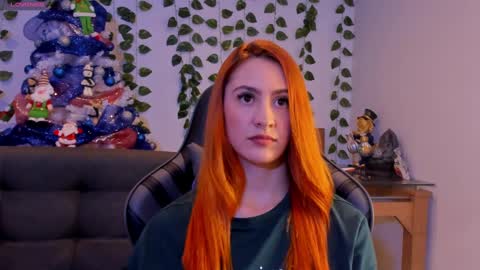 Snapshot of amypond__ chatting on 12-22-24, 01:34 Amy online show from 12-22-24, 01:34