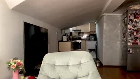 Snapshot of amyroberta92 chatting on 11-28-25, 07:55 amyroberta92 online show from 11-28-25, 07:55