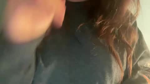 Snapshot of amysmilez chatting on 01-09-25, 12:09 Amy Smilez online show from 01-09-25, 12:09