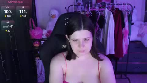 Snapshot of amyvibes chatting on 07-16-26, 07:53 amyvibes online show from 07-16-26, 07:53