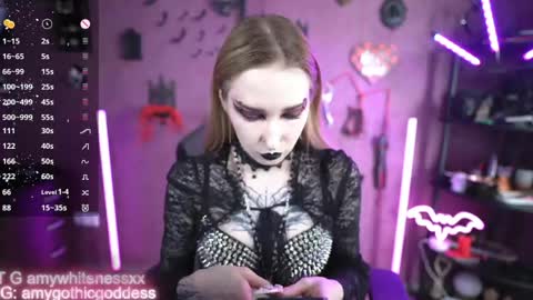 Snapshot of amywhitenessxx chatting on 05-25-26, 12:22 Amy switch Goddess divine Mistress online show from 05-25-26, 12:22