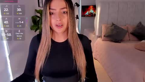    online show from 06-05-26, 07:19