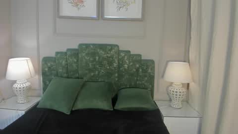 Snapshot of ana_beckett chatting on 03-02-25, 10:56 Ana online show from 03-02-25, 10:56