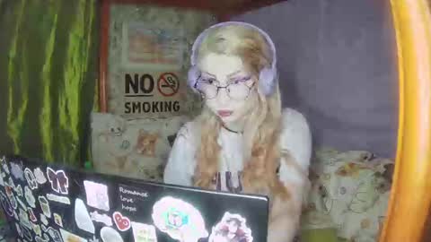 Snapshot of ana_dewitt chatting on 02-08-25, 08:32 ana dewitt online show from 02-08-25, 08:32