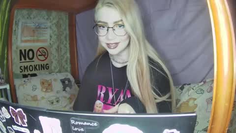 Snapshot of ana_dewitt chatting on 02-11-25, 07:48 ana dewitt online show from 02-11-25, 07:48