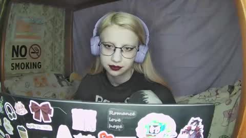 Snapshot of ana_dewitt chatting on 02-13-25, 10:00 ana dewitt online show from 02-13-25, 10:00