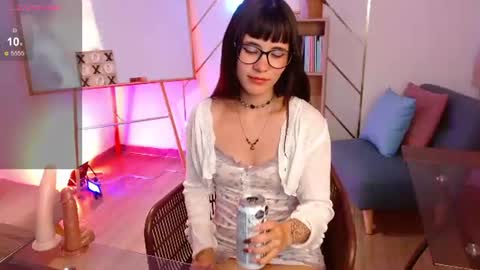 Snapshot of ana_luve chatting on 06-15-26, 04:04 Ana online show from 06-15-26, 04:04