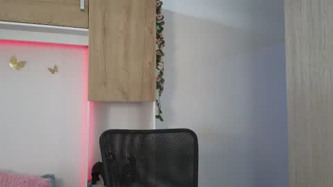 Ana Melissa online show from 08-03-26, 06:00