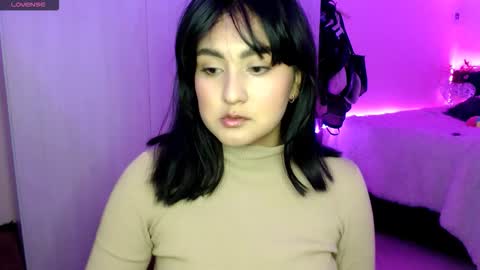 Ana Ricciardi online show from 10-20-25, 03:18