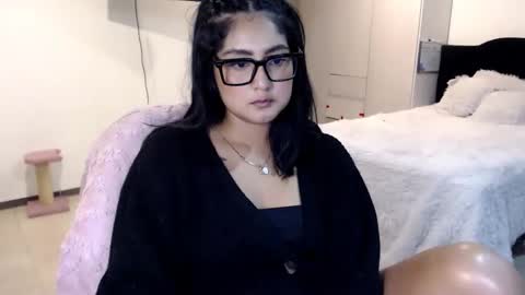 Ana Ricciardi online show from 01-18-26, 02:37