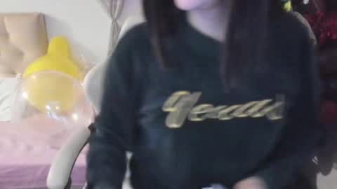 Snapshot of ana_ruuh chatting on 12-22-24, 02:17 Im anna but you can call me as you want online show from 12-22-24, 02:17