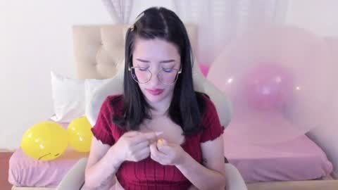 Snapshot of ana_ruuh chatting on 02-04-25, 06:06 Im anna but you can call me as you want online show from 02-04-25, 06:06