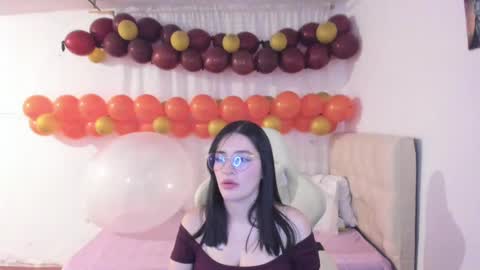 Snapshot of ana_ruuh chatting on 02-09-25, 11:15 Im anna but you can call me as you want online show from 02-09-25, 11:15