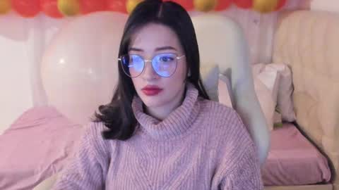 Snapshot of ana_ruuh chatting on 02-12-25, 06:30 Im anna but you can call me as you want online show from 02-12-25, 06:30