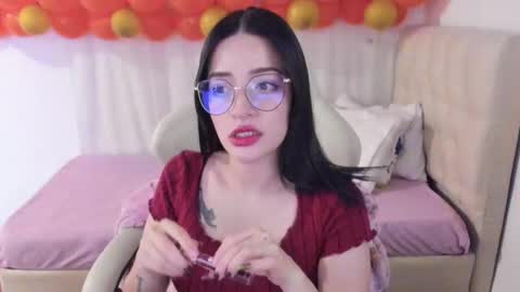 Snapshot of ana_ruuh chatting on 02-19-25, 08:41 Im anna but you can call me as you want online show from 02-19-25, 08:41