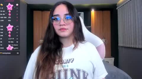 Snapshot of ana_taylor2 chatting on 12-10-24, 05:33 Ana online show from 12-10-24, 05:33