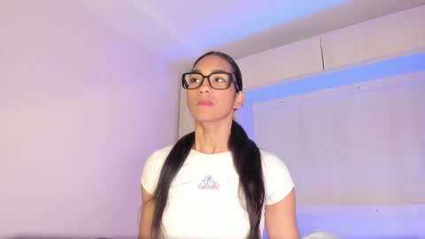 anaacollins_ online show from 01-18-26, 11:36