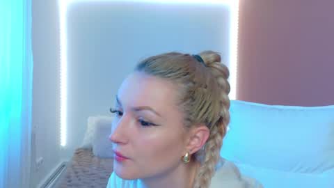 anaayss online show from 03-04-26, 06:08