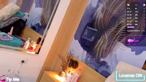 anabacker01 online show from 10-13-25, 07:47