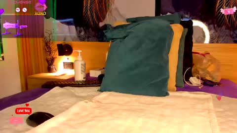 Snapshot of anabacker01 chatting on 05-01-26, 12:43 anabacker01 online show from 05-01-26, 12:43
