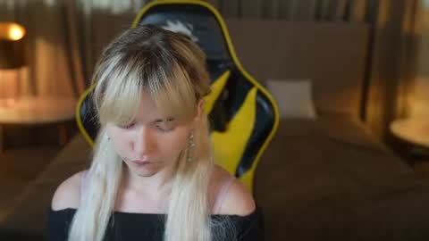 Sweet girls online show from 07-15-26, 11:15