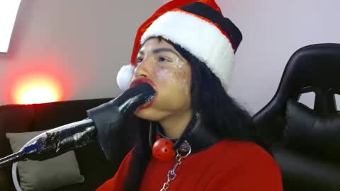 Snapshot of anabel693 chatting on 12-16-24, 07:15 anabel alice gandara online show from 12-16-24, 07:15