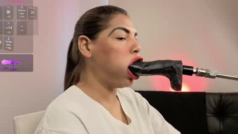 Anabel Alice Gandara online show from 03-29-26, 01:11