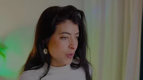 Snapshot of anabelcurvy chatting on 01-16-26, 06:45 anabelcurvy online show from 01-16-26, 06:45