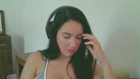 Snapshot of anabelenogueira1 chatting on 05-08-26, 04:23 anabelenogueira1 online show from 05-08-26, 04:23