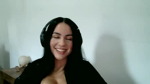 Snapshot of anabelenogueira1 chatting on 06-12-26, 04:28 anabelenogueira1 online show from 06-12-26, 04:28