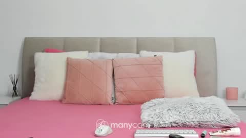 Anabella online show from 12-07-24, 09:22