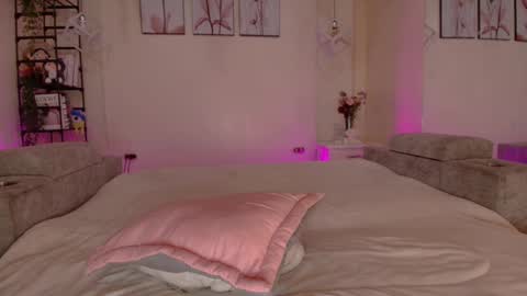 Snapshot of anabella_stone chatting on 09-09-25, 05:34 online show from 09-09-25, 05:34