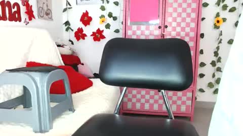 Ana online show from 05-21-26, 03:46