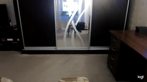 Snapshot of anabelsweet chatting on 05-22-26, 02:30 Milana online show from 05-22-26, 02:30