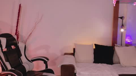 Snapshot of anabelwolf chatting on 04-29-26, 02:54 ANABEL WOLF online show from 04-29-26, 02:54