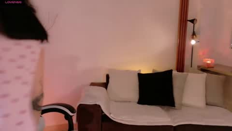 Snapshot of anabelwolf chatting on 04-30-26, 02:23 ANABEL WOLF online show from 04-30-26, 02:23