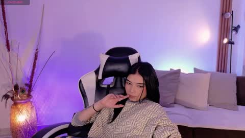 Snapshot of anabelwolf chatting on 05-29-26, 02:26 ANABEL WOLF online show from 05-29-26, 02:26