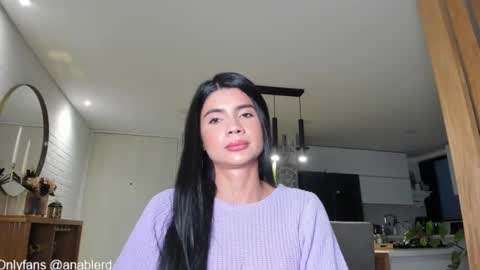 Snapshot of anablerd chatting on 02-10-25, 10:51 Ana -- Check and subscribe online show from 02-10-25, 10:51